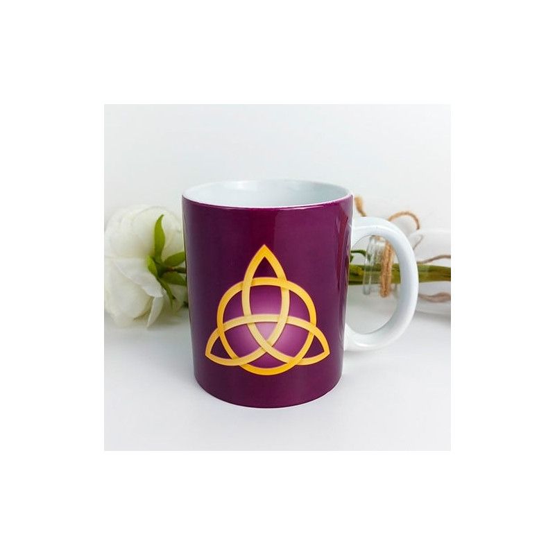 Tasse Triquetra lila