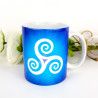 Tasse Triskele blau