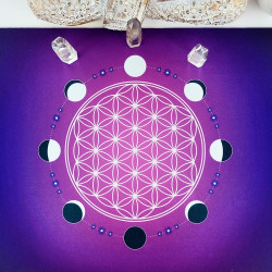Tapis harmonisant violet Fleur de Vie phases de la lune