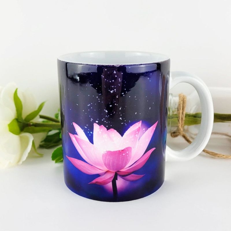Tasse Lotusblume Funkenflug
