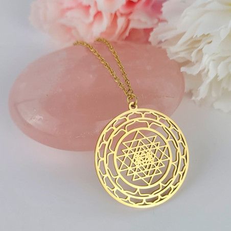 Sri-Yantra-Anhänger vergoldet