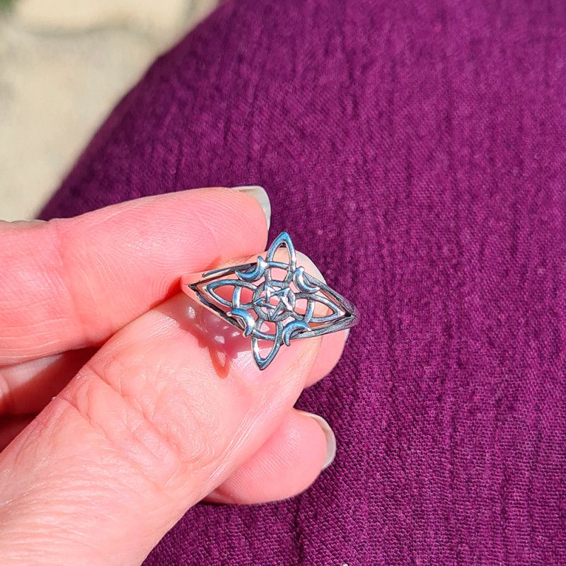 Bague Noeud de sorcière