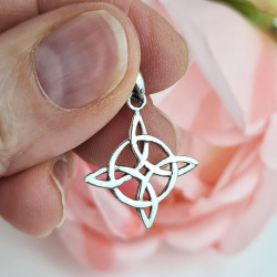 Pendentif Nœud de Sorcière – Petit Modèle