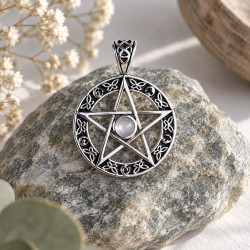 Pendentif Pentacle Mystique