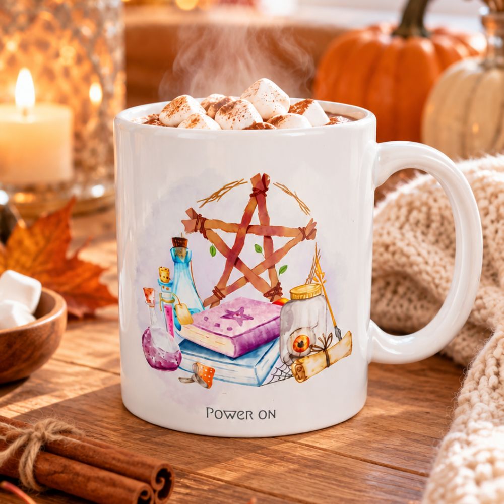 Mug witchy Power On dans une ambiance automnale